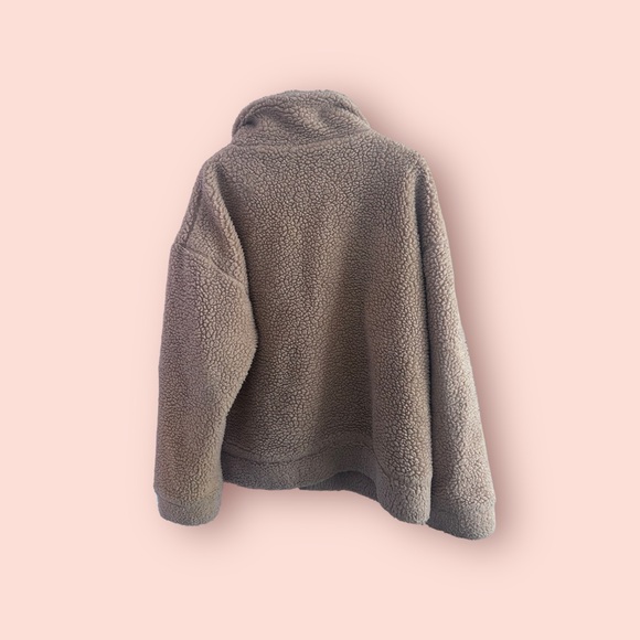 RD STYLE FUR COAT - Picture 2 of 4